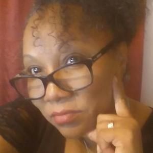 Meet your Posher, Roberta